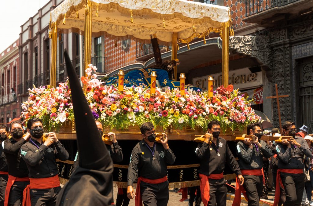 Procession_22_one_more_fall_Joshua_Cervantes_Puebla_Mexico