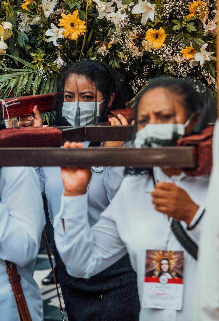 Procession_22_Is_not_heavy_Joshua_Cervantes_Puebla_Mexico